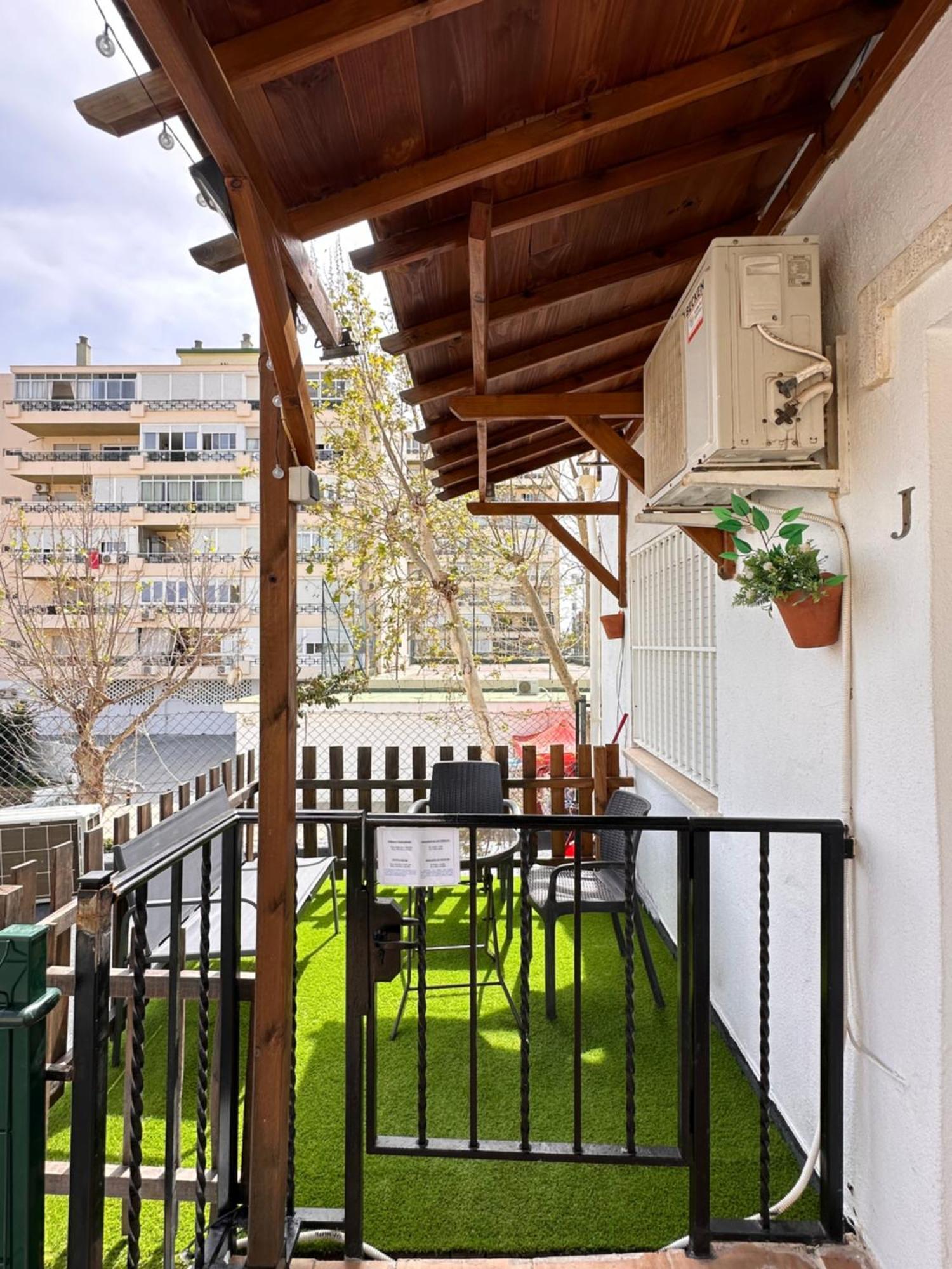 Apartamentos J&K Torremolinos Exterior photo
